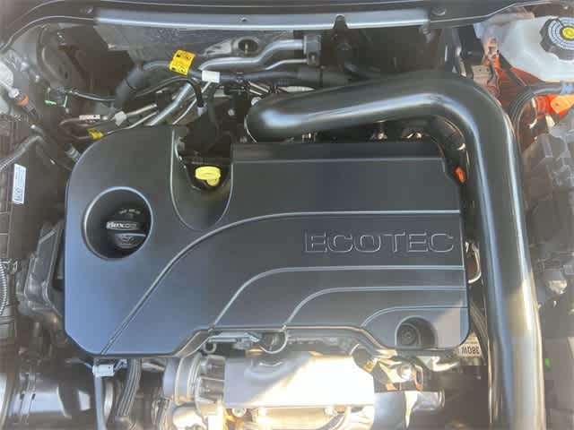 Thumbnail: 2023 Chevrolet Equinox - 10