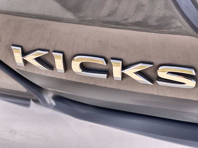 Thumbnail: 2022 Nissan Kicks - 8