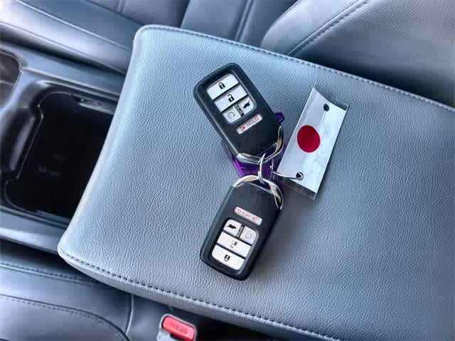 Thumbnail: 2019 Honda CR-V - 21