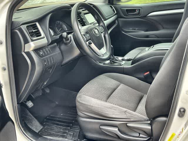 Thumbnail: 2018 Toyota Highlander - 3