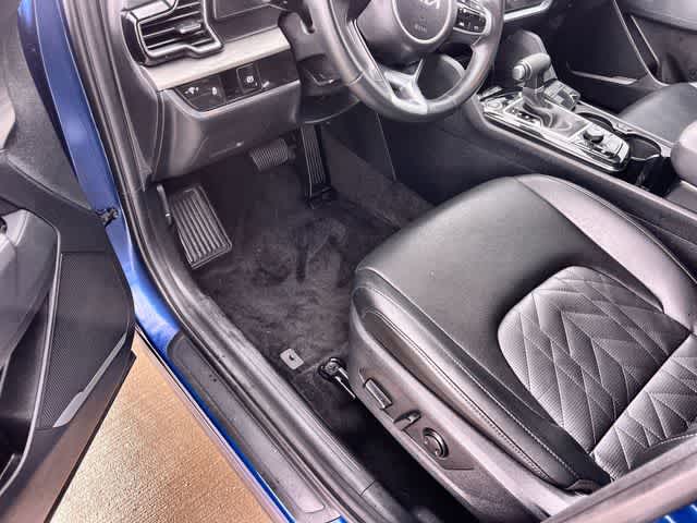 Thumbnail: 2025 Kia Sportage - 3