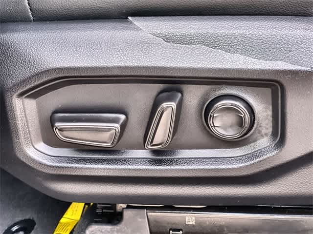 Thumbnail: 2024 Toyota Tundra - 31