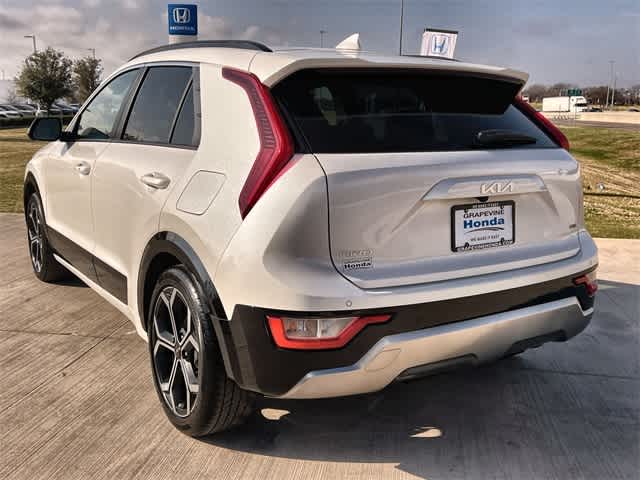 Thumbnail: 2023 Kia Niro - 5