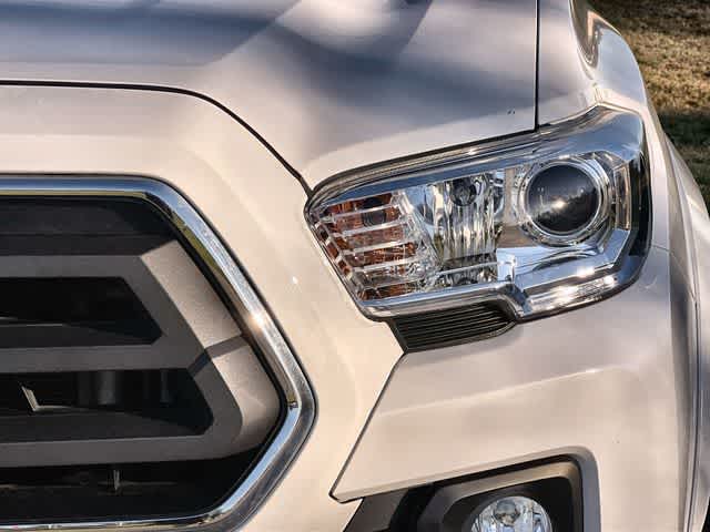 Thumbnail: 2023 Toyota Tacoma - 24