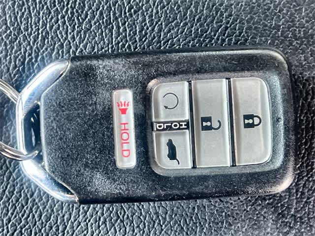 Thumbnail: 2021 Honda CR-V - 21