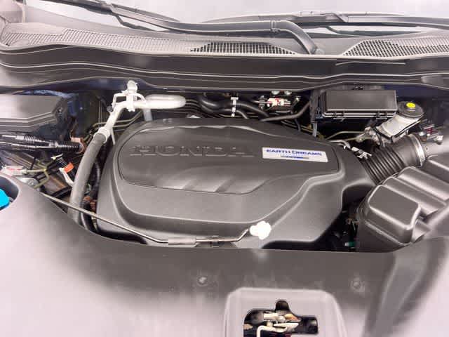 Thumbnail: 2018 Honda Pilot - 10