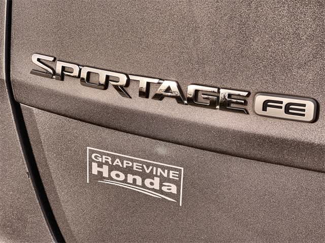 Thumbnail: 2017 Kia Sportage - 8