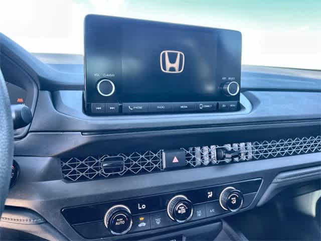 Thumbnail: 2023 Honda Accord - 18