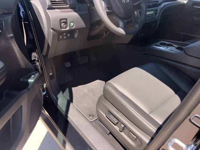 Thumbnail: 2026 Honda Ridgeline - 3