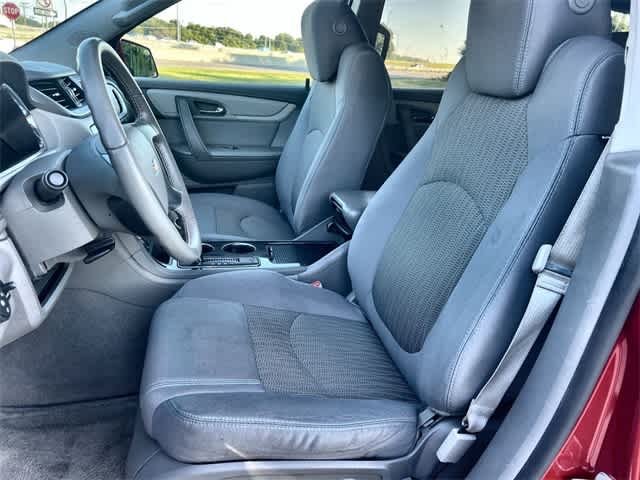 Thumbnail: 2014 Chevrolet Traverse - 11