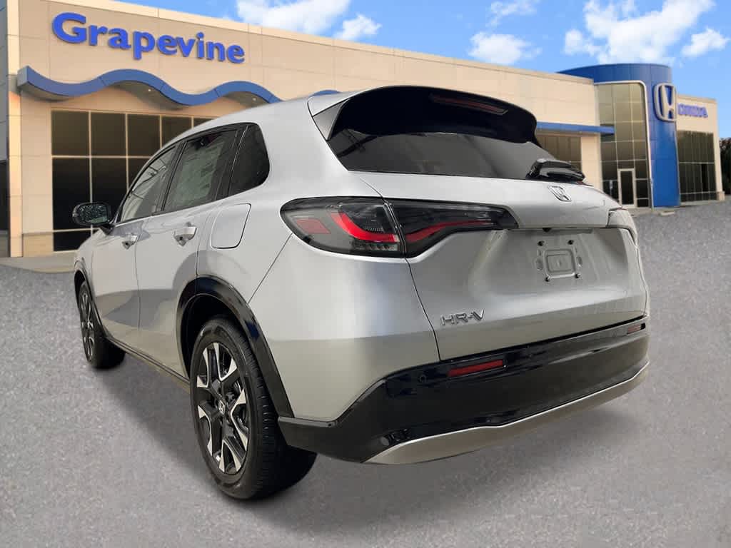 Thumbnail: 2027 Honda HR-V - 3