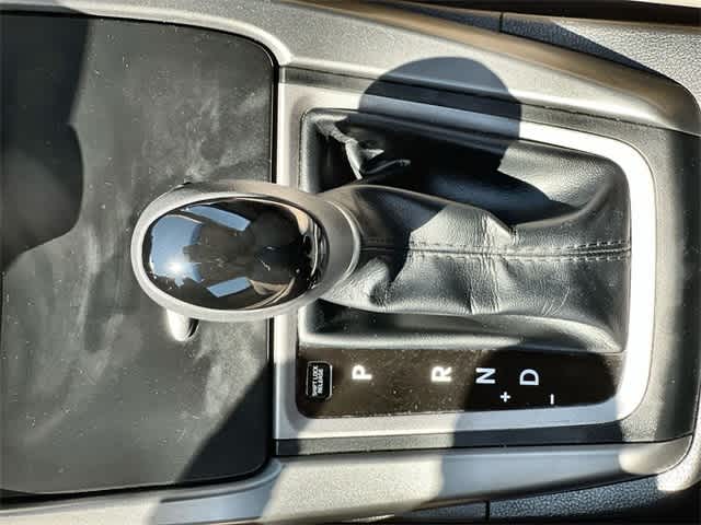 Thumbnail: 2014 Hyundai Elantra - 16