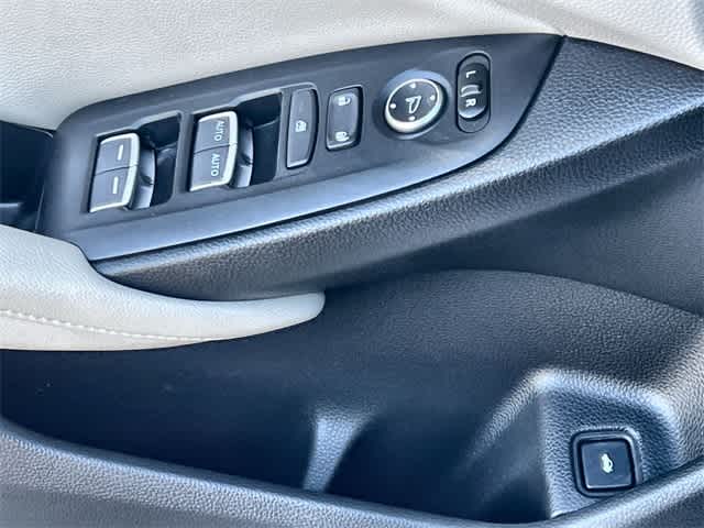 Thumbnail: 2019 Honda Accord - 30