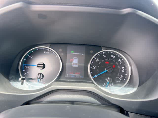 Thumbnail: 2021 Toyota RAV4 - 19