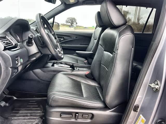 Thumbnail: 2020 Honda Passport - 11