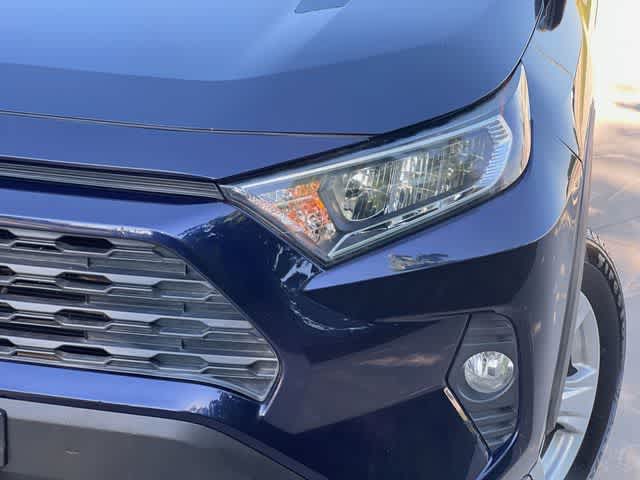 Thumbnail: 2019 Toyota RAV4 - 24