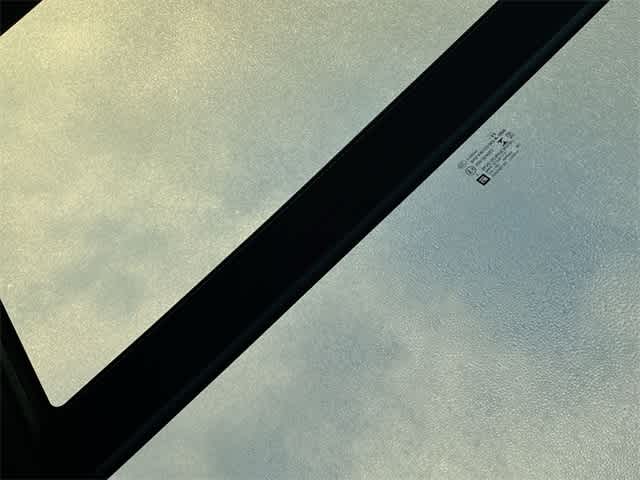 Thumbnail: 2021 GMC Yukon - 32