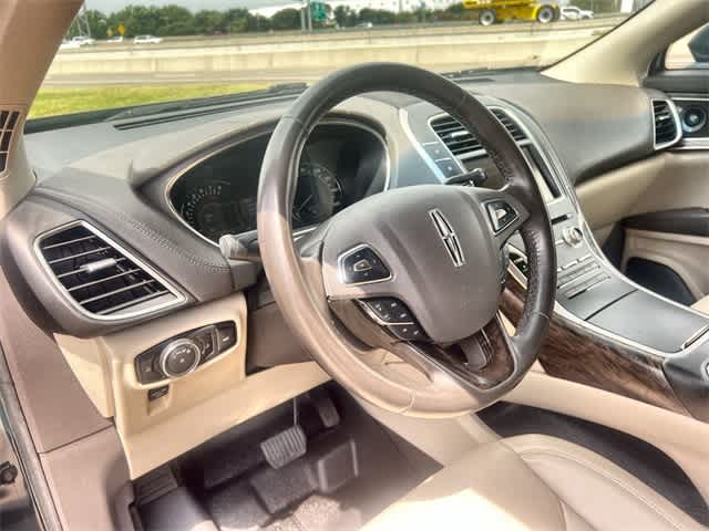Thumbnail: 2016 Lincoln MKX - 15