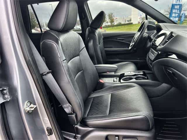 Thumbnail: 2020 Honda Passport - 12