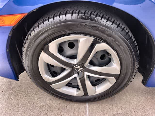 Thumbnail: 2017 Honda Civic - 9