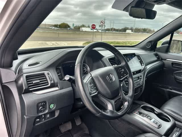 Thumbnail: 2023 Honda Passport - 15