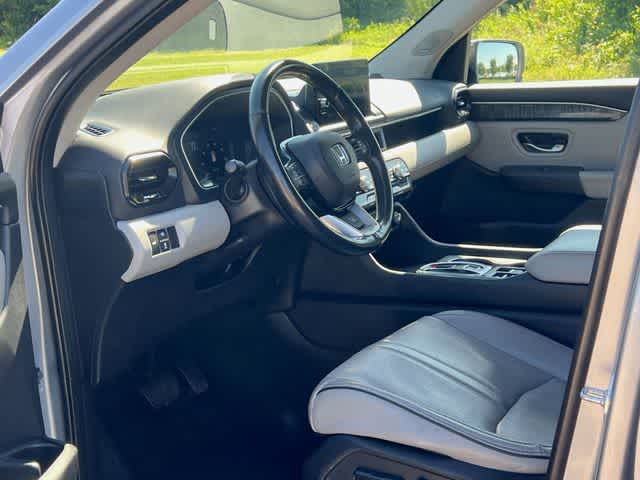 Thumbnail: 2023 Honda Pilot - 3