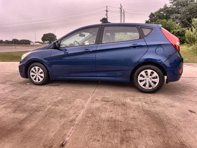 Thumbnail: 2015 Hyundai Accent - 4