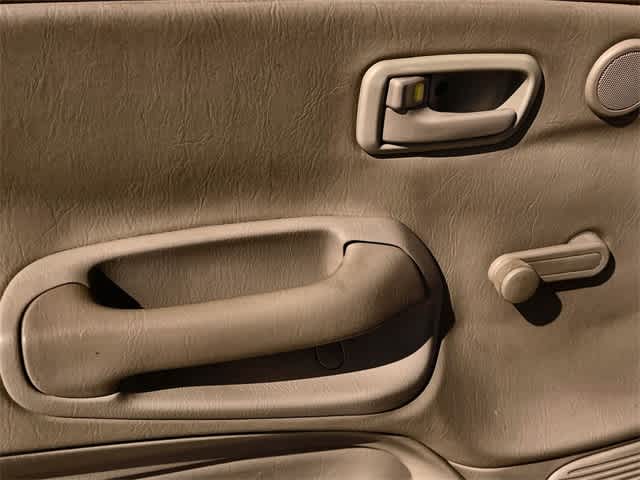 Thumbnail: 2006 Toyota Tundra - 29