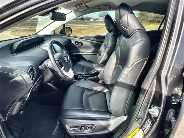 Thumbnail: 2017 Toyota Prius Prime - 11