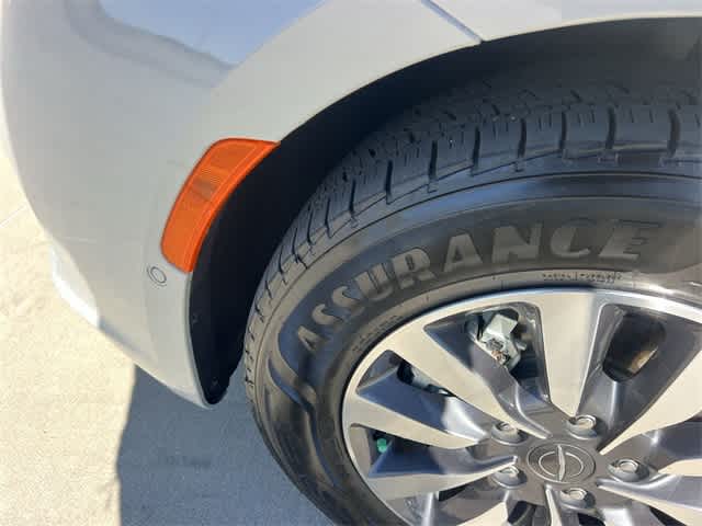 Thumbnail: 2021 Chrysler Pacifica - 23