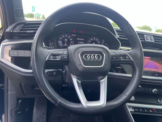 Thumbnail: 2020 Audi Q3 - 17