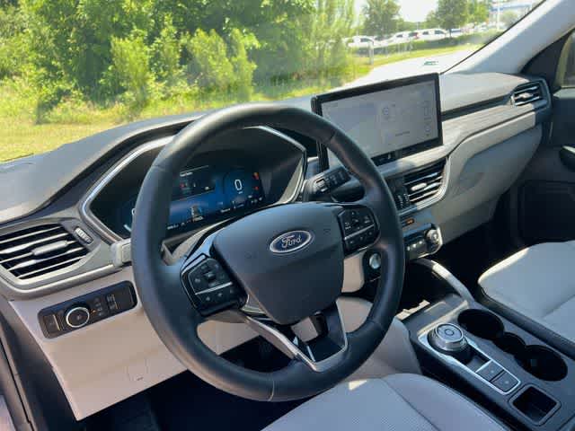 Thumbnail: 2024 Ford Escape - 15