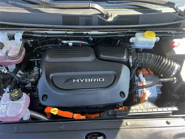 Thumbnail: 2021 Chrysler Pacifica - 10