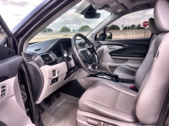 Thumbnail: 2019 Honda Pilot - 3