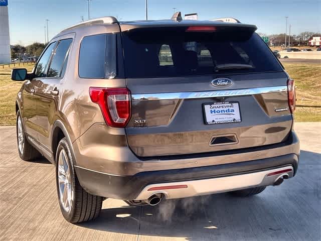 Thumbnail: 2016 Ford Explorer - 5