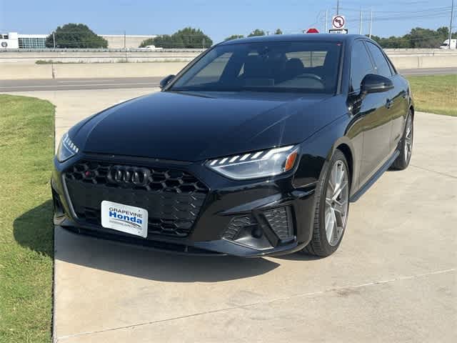 Thumbnail: 2022 Audi S4 - 2
