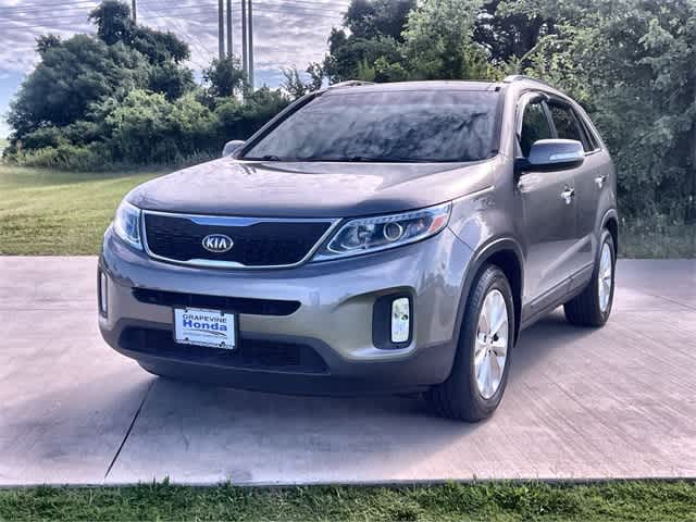 Thumbnail: 2015 Kia Sorento - 2
