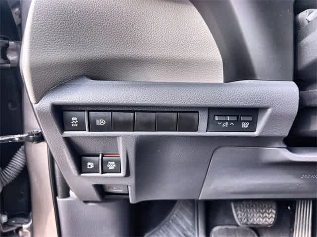 Thumbnail: 2021 Toyota Sienna - 29