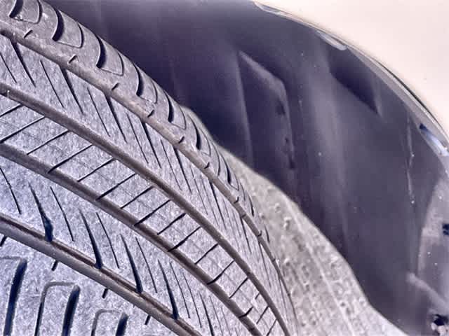 Thumbnail: 2023 Toyota Camry - 23