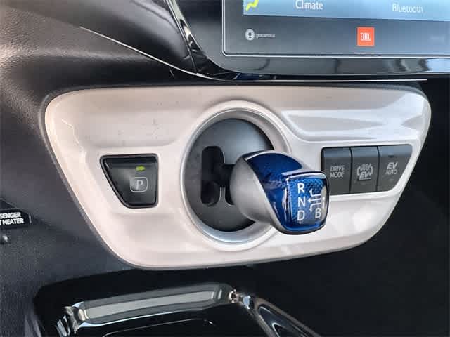 Thumbnail: 2017 Toyota Prius Prime - 16