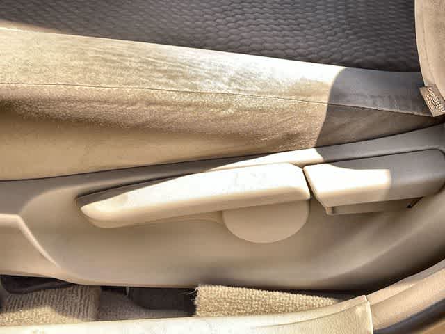 Thumbnail: 2011 Toyota Camry - 29
