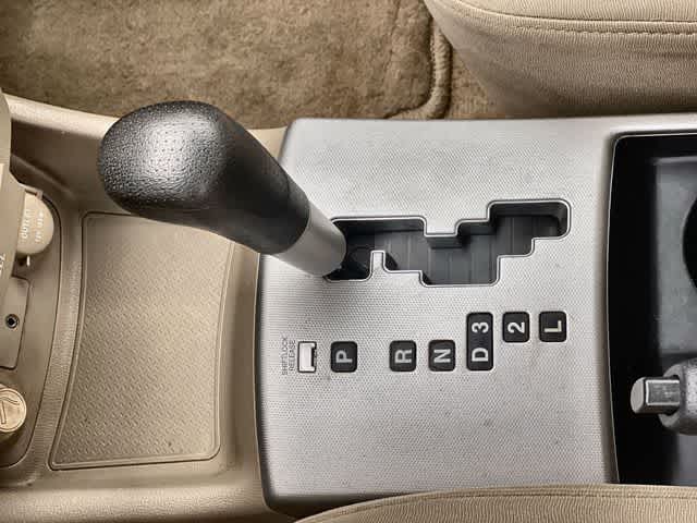 Thumbnail: 2008 Hyundai Elantra - 16