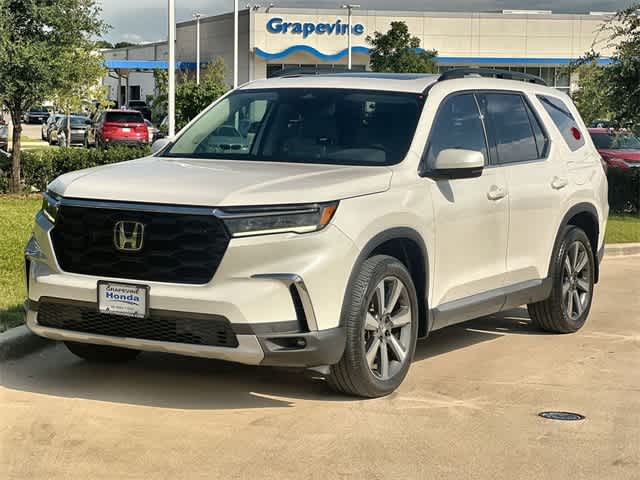 Thumbnail: 2023 Honda Pilot - 1