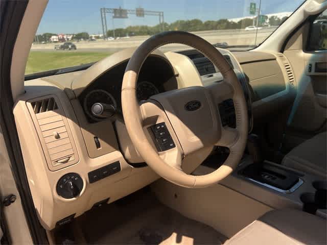 Thumbnail: 2012 Ford Escape - 15