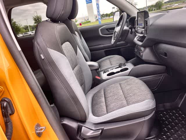 Thumbnail: 2022 Ford Bronco Sport - 12