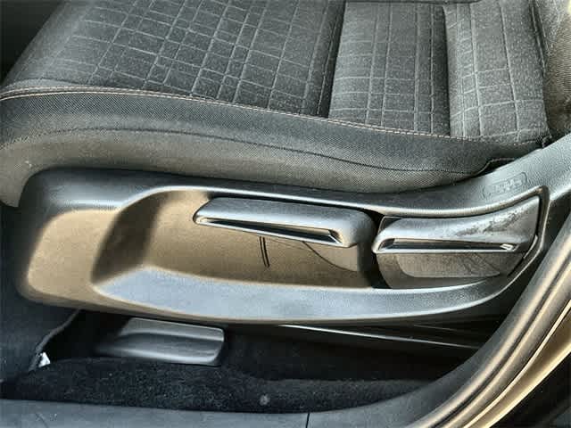 Thumbnail: 2025 Honda HR-V - 31