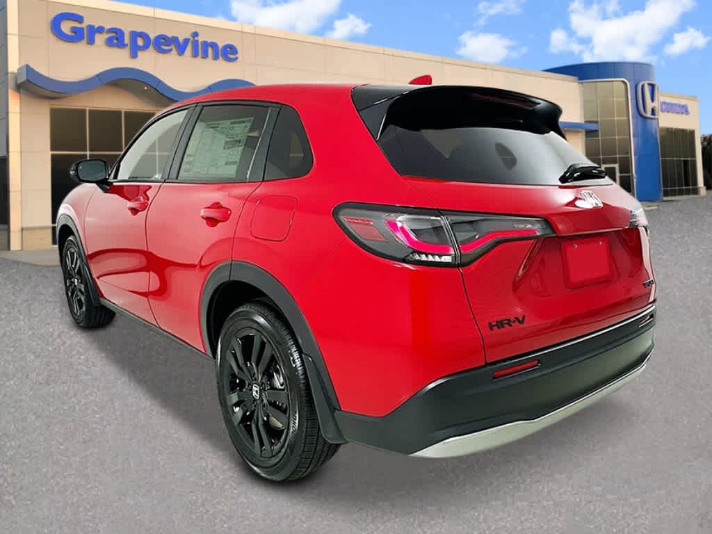 Thumbnail: 2027 Honda HR-V - 3