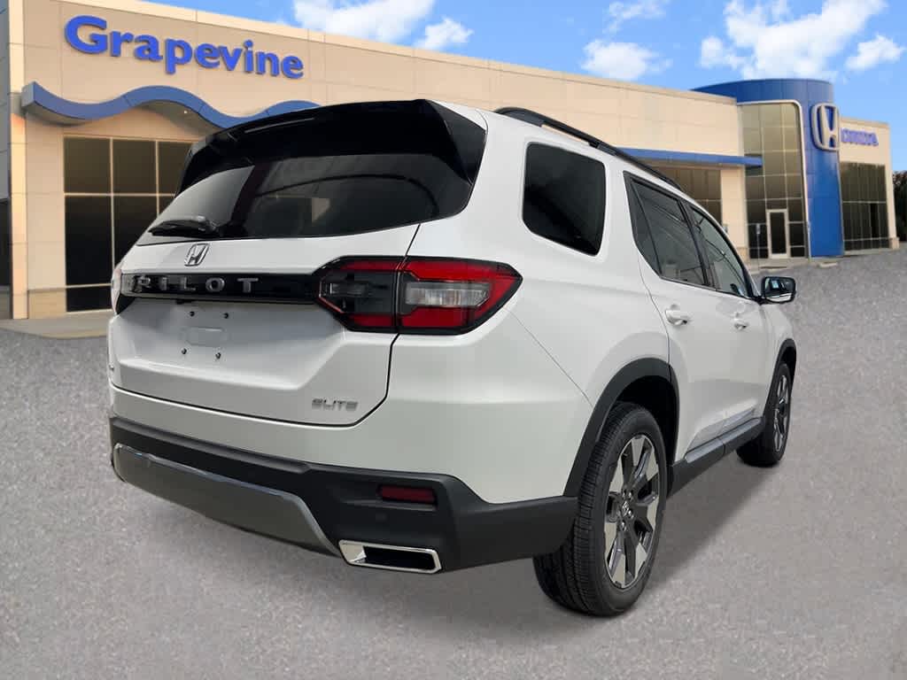 Thumbnail: 2026 Honda Pilot - 5