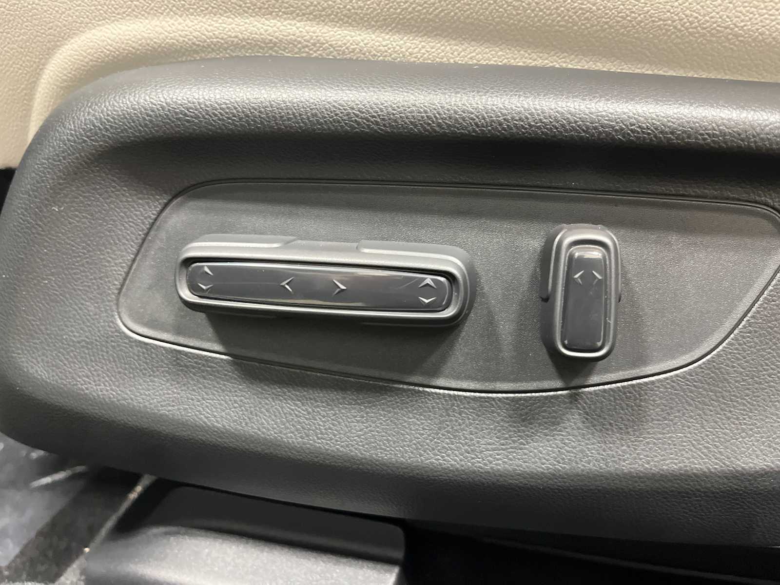 Thumbnail: 2027 Honda HR-V - 13