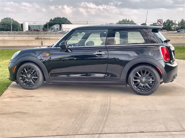 Thumbnail: 2015 MINI Cooper Hardtop - 4